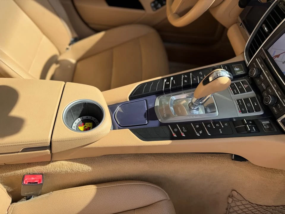 2011 Porsche 970 Panamera - Image 16 of 20