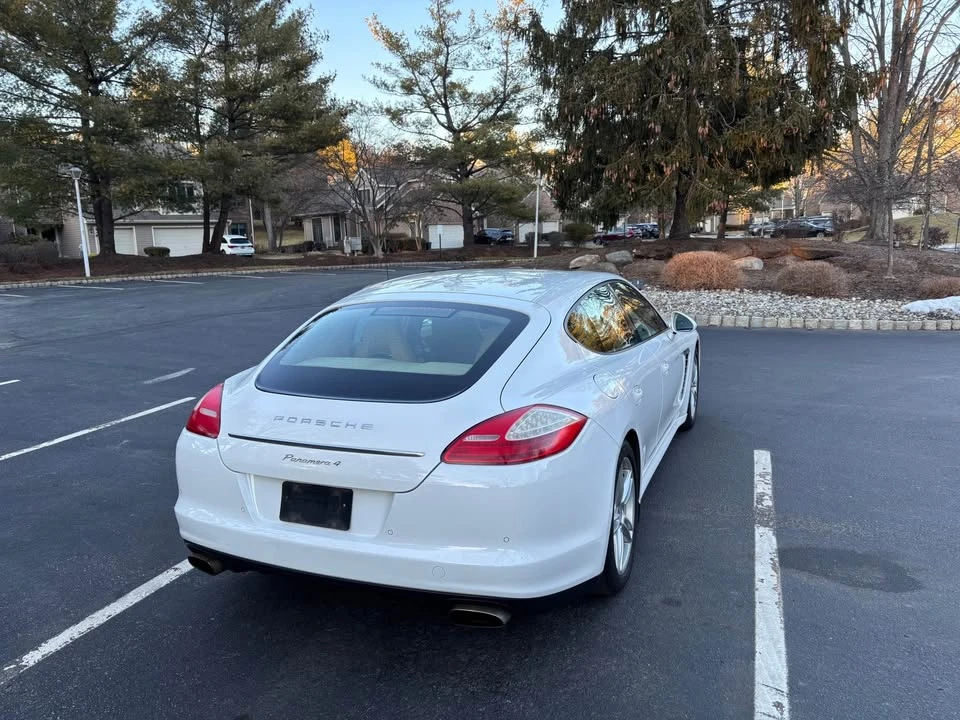 2011 Porsche 970 Panamera - Image 5 of 16
