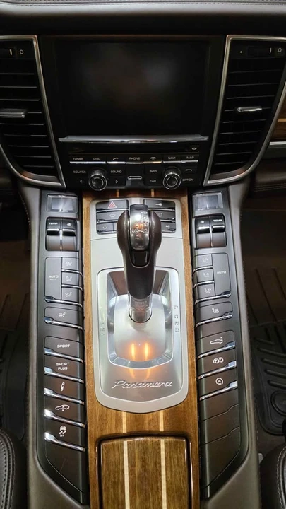 2011 Porsche 970 Panamera Turbo - Image 12 of 20