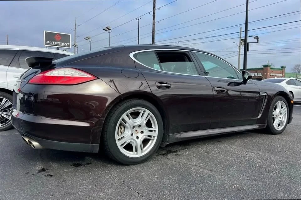 2011 Porsche 970 Panamera S - Image 8 of 20