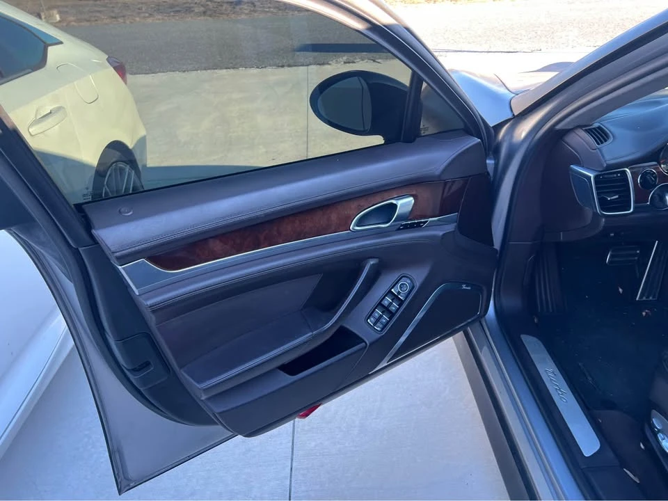2011 Porsche 970 Panamera Turbo - Image 7 of 9