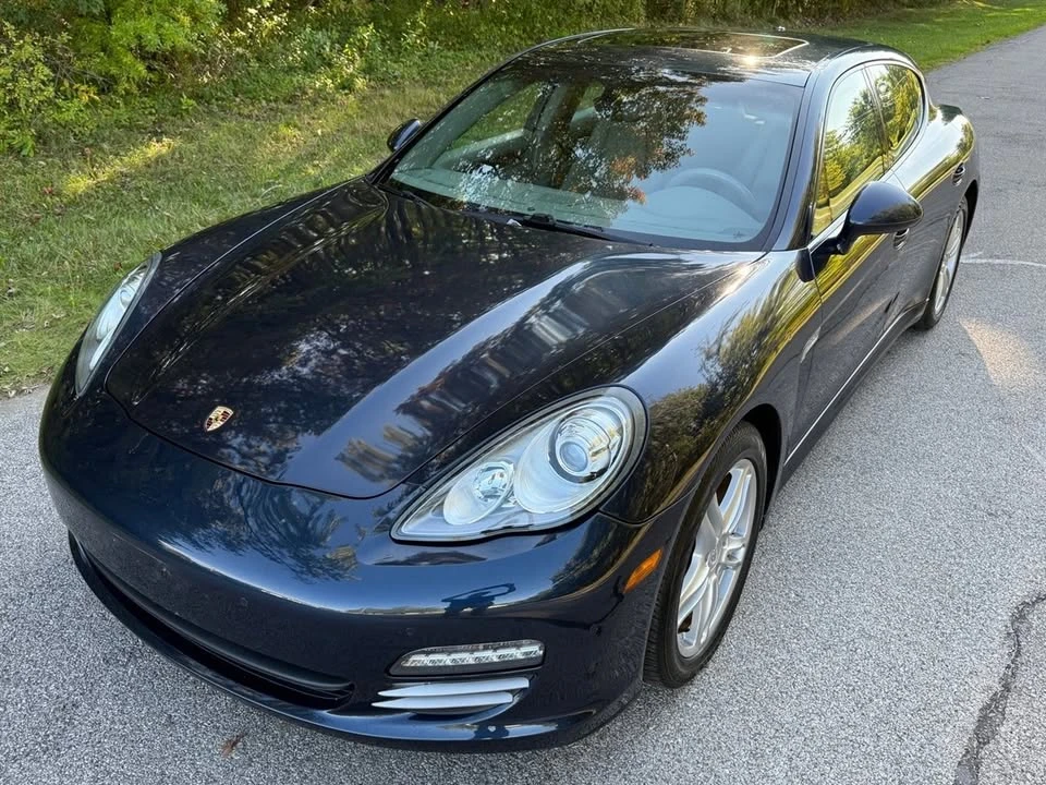 2011 Porsche 970 Panamera - Image 16 of 17