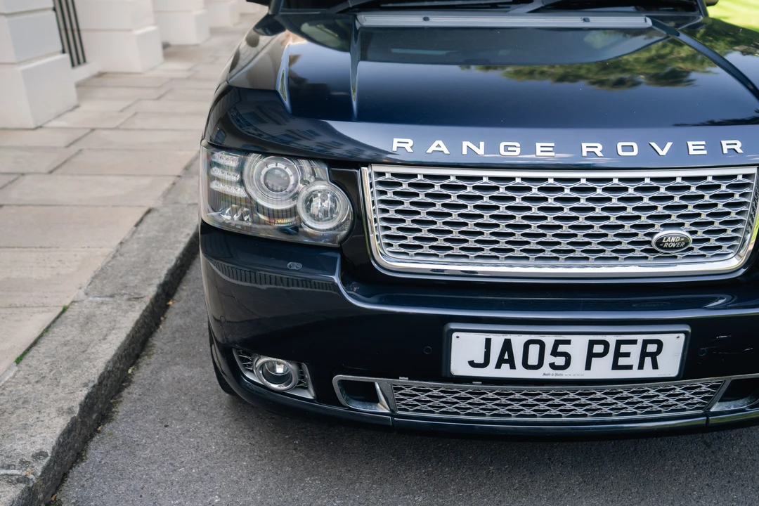 2011 Land Rover Range Rover L322 - Image 13 of 31