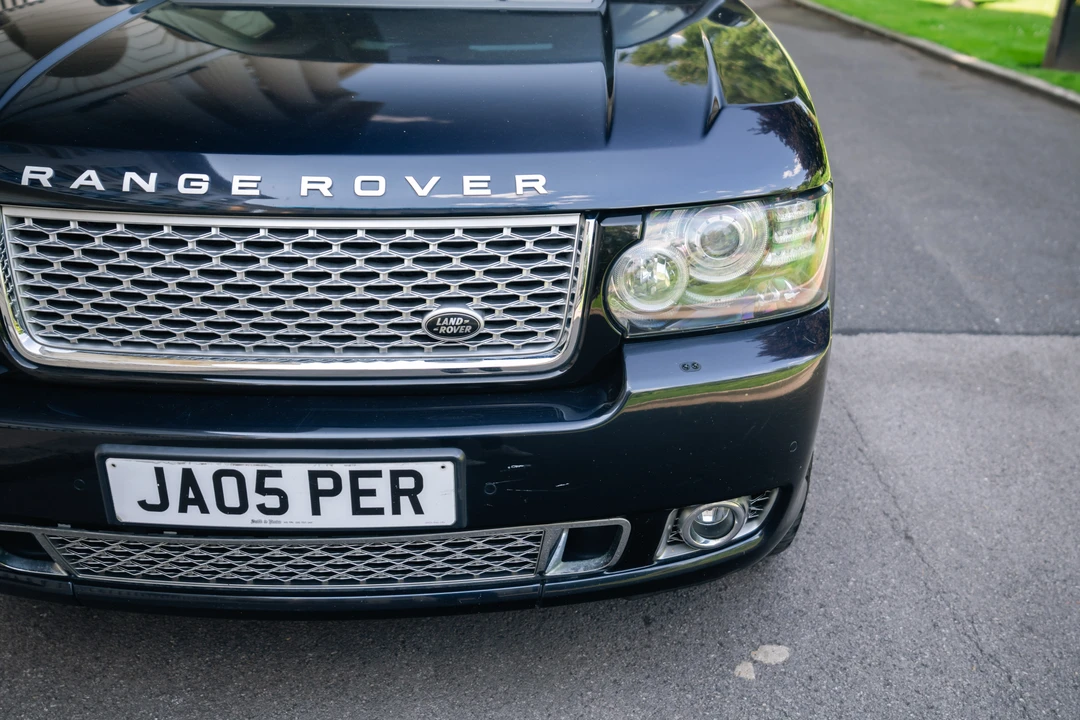 2011 Land Rover Range Rover L322 - Image 14 of 31