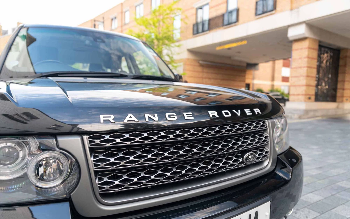 2011 Land Rover Range Rover L322 - Image 21 of 31