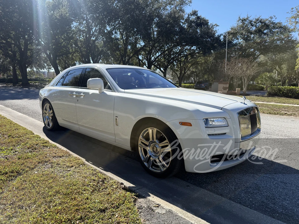 2011 Rolls-Royce Ghost 1st Gen - Image 15 of 29