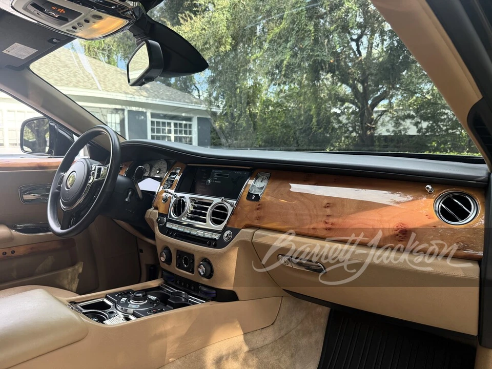 2011 Rolls-Royce Ghost 1st Gen - Image 30 of 31