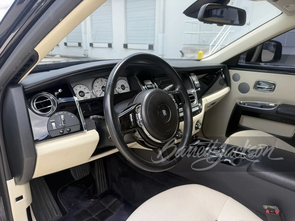 2011 Rolls-Royce Ghost 1st Gen - Image 4 of 26