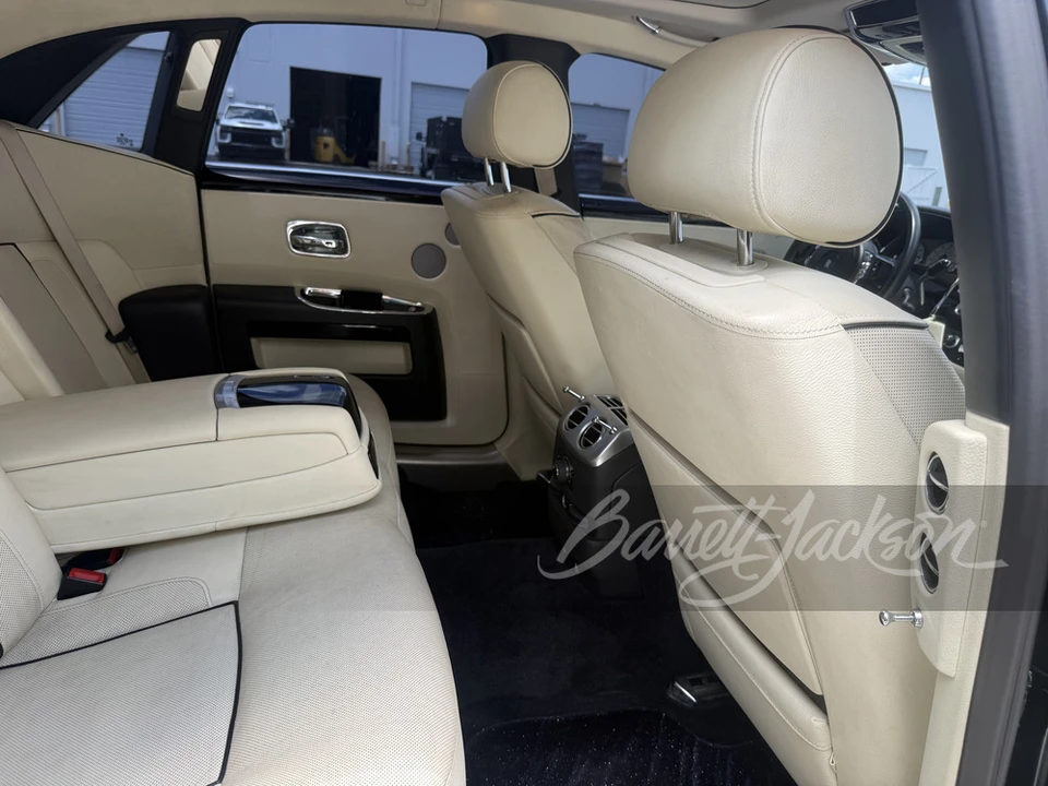 2011 Rolls-Royce Ghost 1st Gen - Image 10 of 26