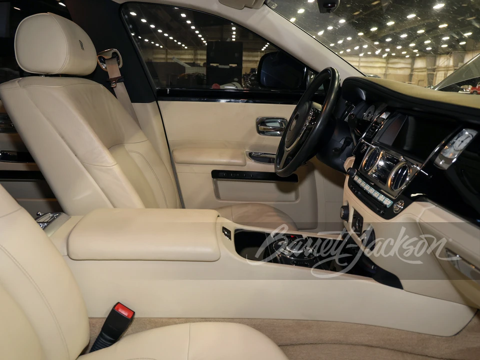 2011 Rolls-Royce Ghost 1st Gen - Image 16 of 21