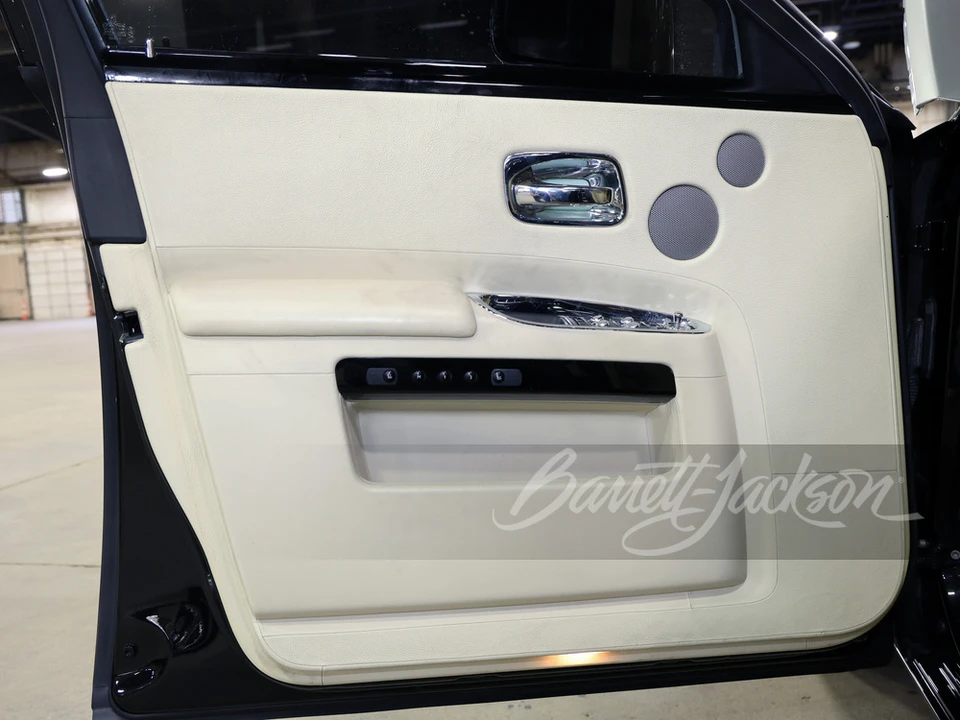 2011 Rolls-Royce Ghost 1st Gen - Image 17 of 21