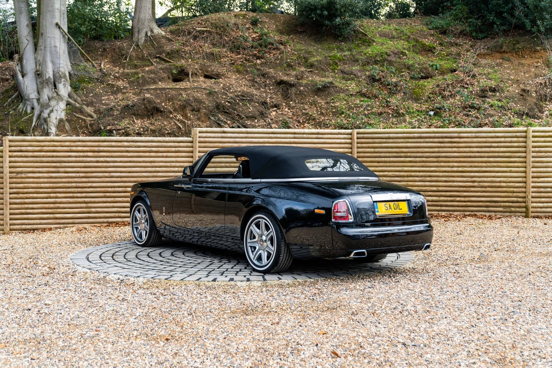 2011 Rolls-Royce Phantom VII - Image 13 of 31