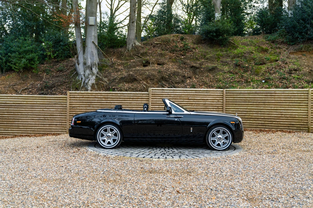 2011 Rolls-Royce Phantom VII - Image 9 of 31
