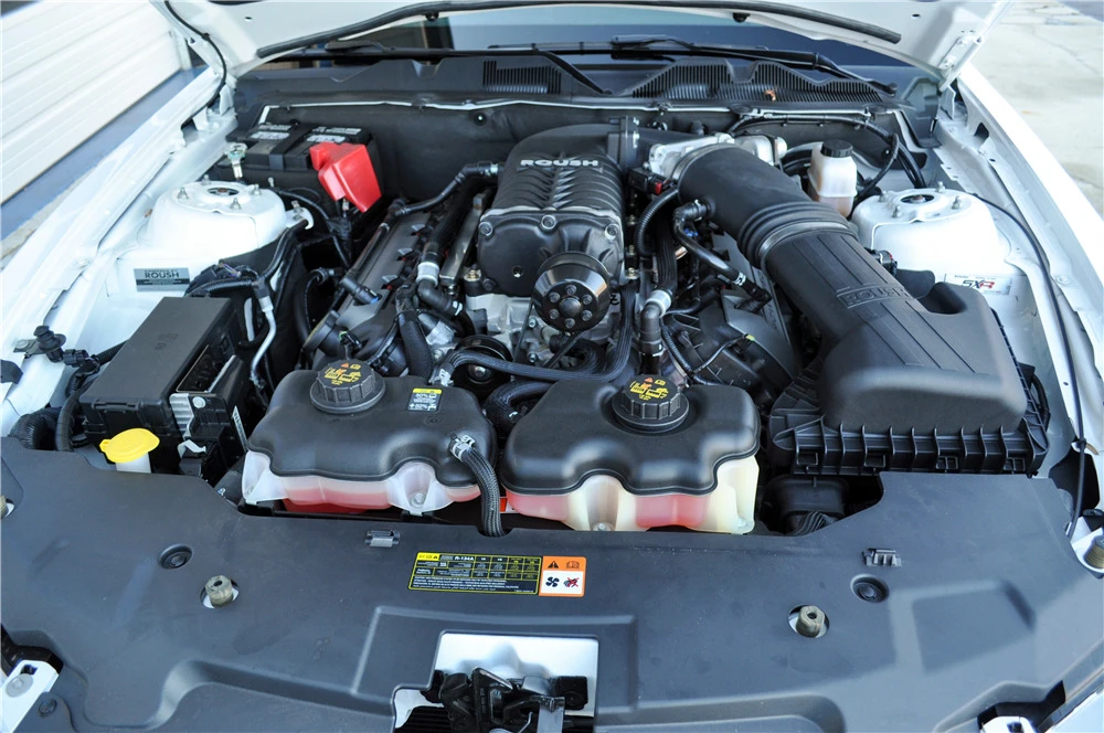 2011 Ford S197 Mustang - Image 2 of 5