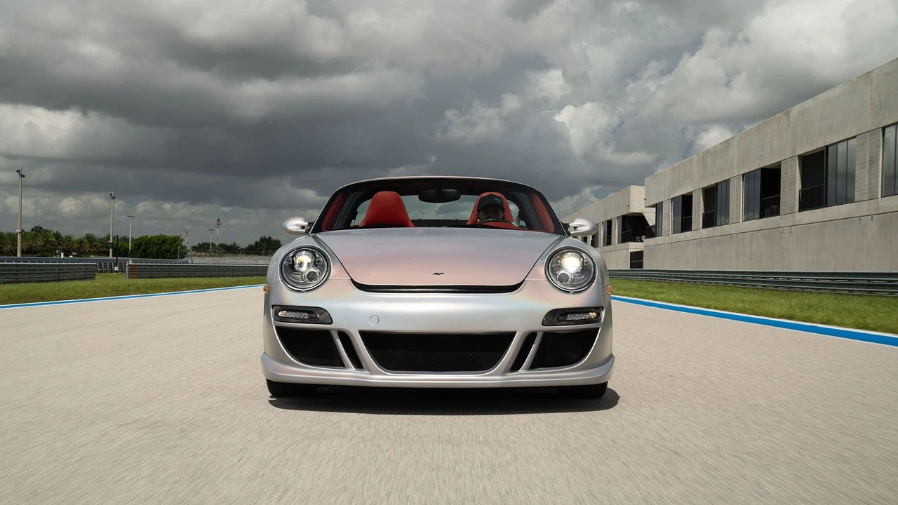 2011 RUF - Image 12 of 31