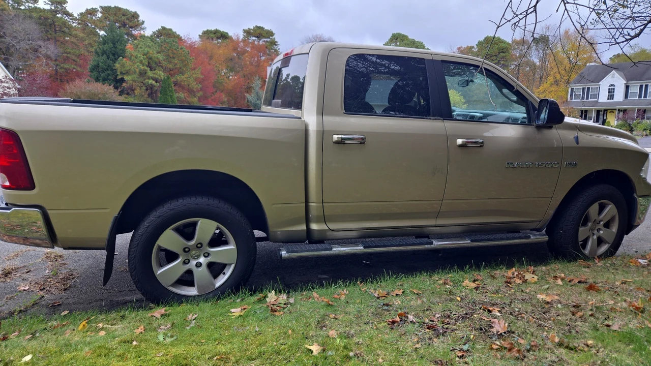 2011 Dodge Ram 4th Gen - Image 4 of 11
