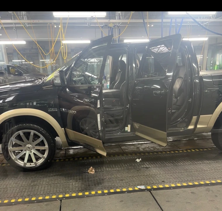 2011 Ram 1500 1st Gen - Image 4 of 13
