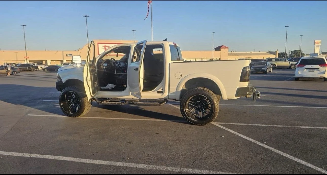 2011 Ram 1500 1st Gen - Image 5 of 6