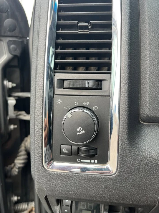 2011 Ram 1500 1st Gen - Image 11 of 20