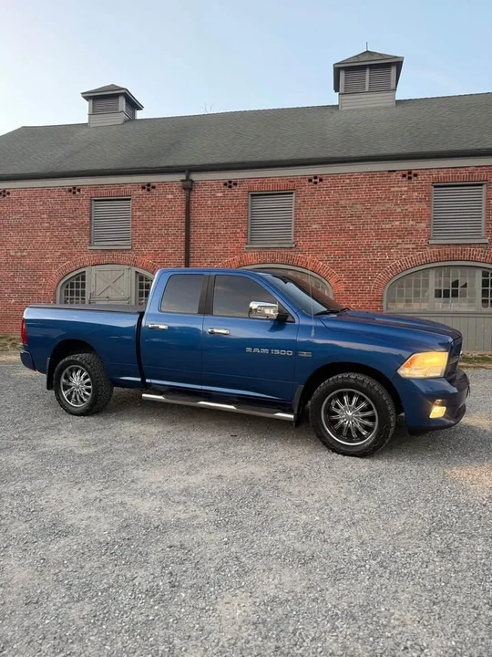 2011 Dodge Ram 4th Gen - Image 2 of 19
