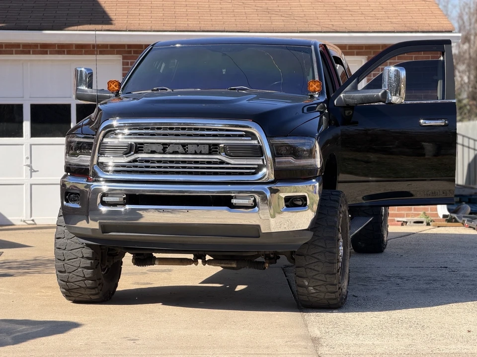 2011 Ram Heavy Duty - Image 21 of 31
