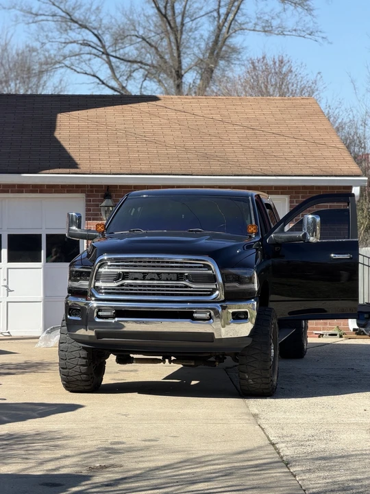 2011 Ram Heavy Duty - Image 20 of 31