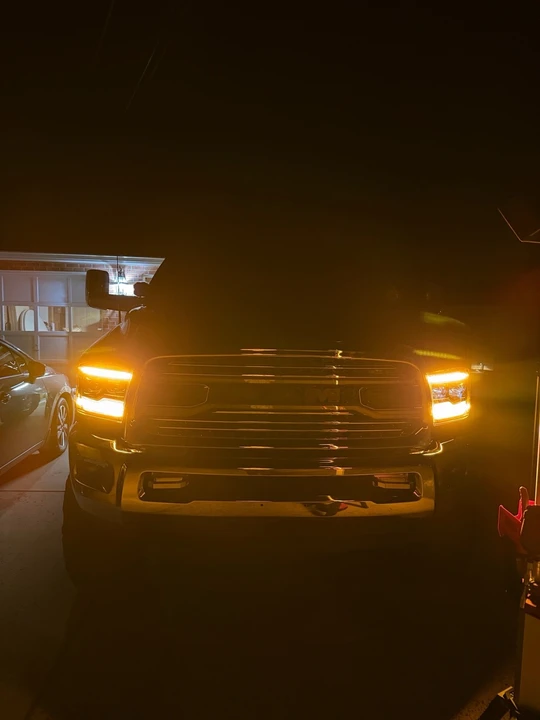 2011 Ram Heavy Duty - Image 13 of 31