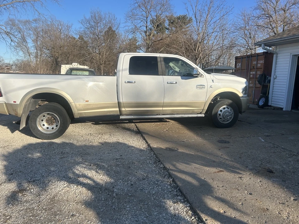 2011 Ram Heavy Duty - Image 5 of 26