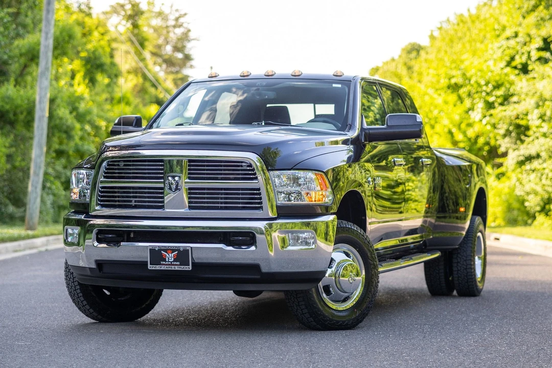 2011 Ram Heavy Duty - Image 2 of 31