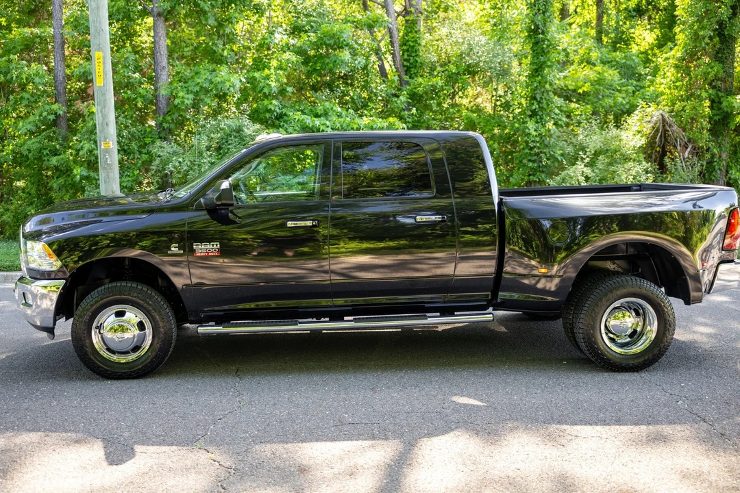 2011 Ram Heavy Duty - Image 11 of 31