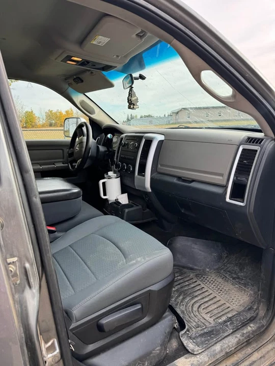 2011 Ram Heavy Duty - Image 5 of 8