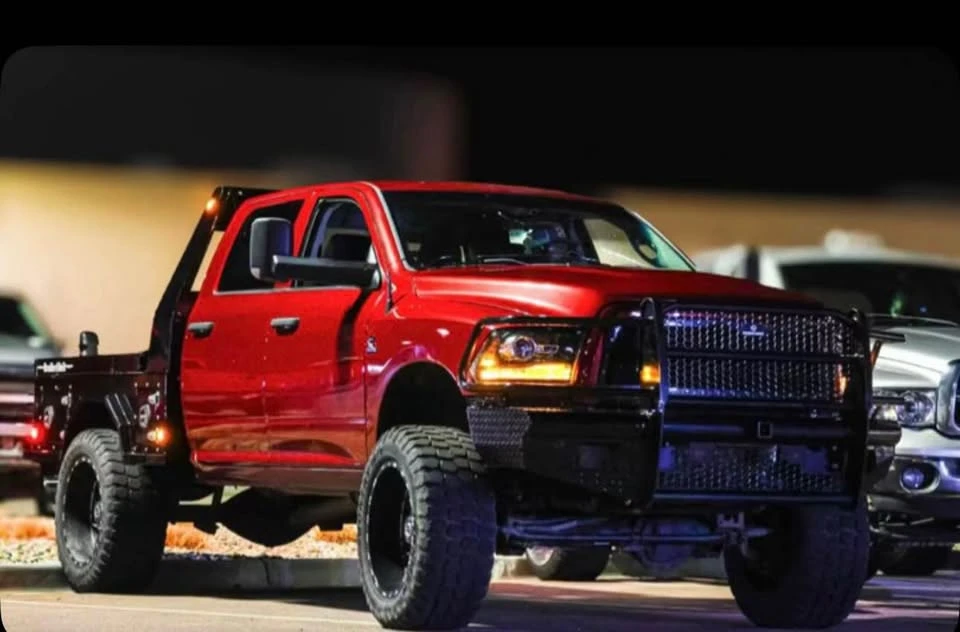 2011 Ram Heavy Duty - Image 3 of 4