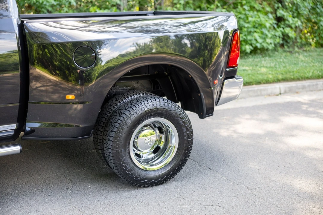 2011 Ram Heavy Duty - Image 16 of 31