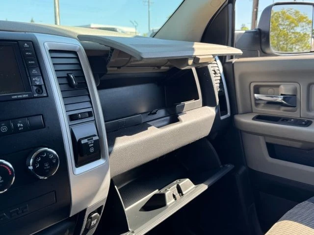 2011 Ram Heavy Duty - Image 28 of 31