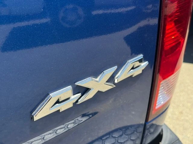 2011 Ram 3500 - Image 14 of 31