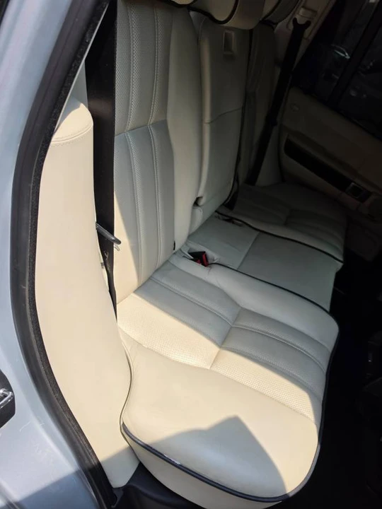 2011 Land Rover Range Rover L322 - Image 18 of 20