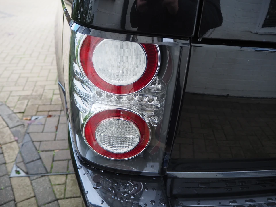2011 Land Rover Range Rover L322 - Image 27 of 31