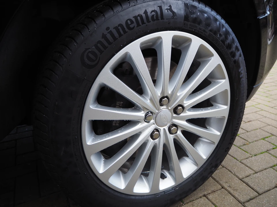 2011 Land Rover Range Rover L322 - Image 30 of 31