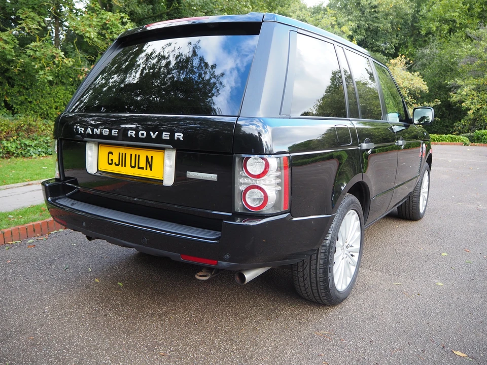 2011 Land Rover Range Rover L322 - Image 8 of 31