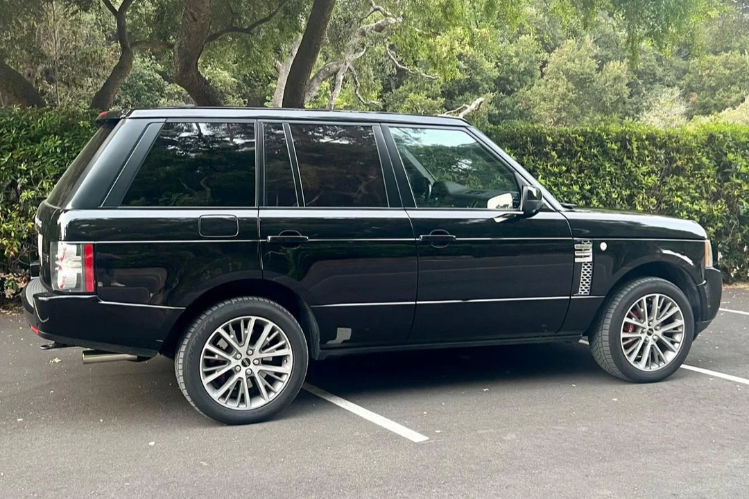 2011 Land Rover Range Rover L322 - Image 4 of 31