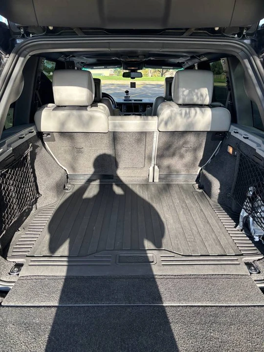 2012 Land Rover Range Rover L322 - Image 15 of 16