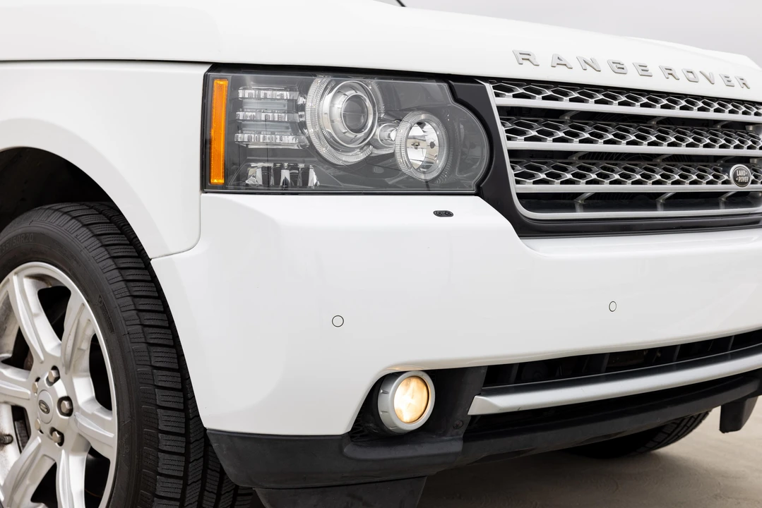 2011 Land Rover Range Rover L322 - Image 10 of 31