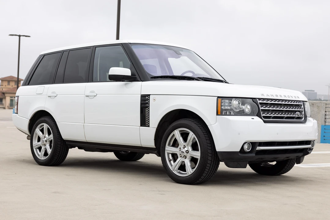 2011 Land Rover Range Rover L322 - Image 8 of 31