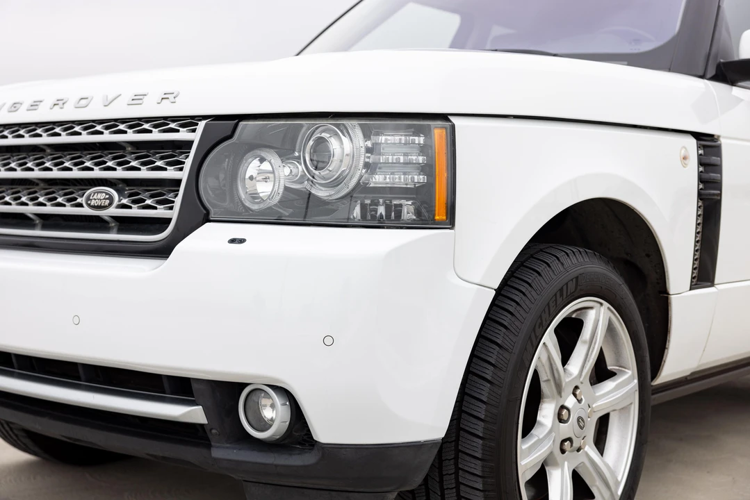 2011 Land Rover Range Rover L322 - Image 15 of 31