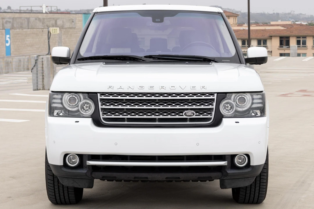 2011 Land Rover Range Rover L322 - Image 2 of 31
