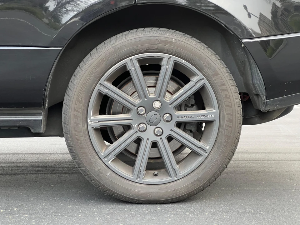 2011 Land Rover Range Rover L322 - Image 21 of 31