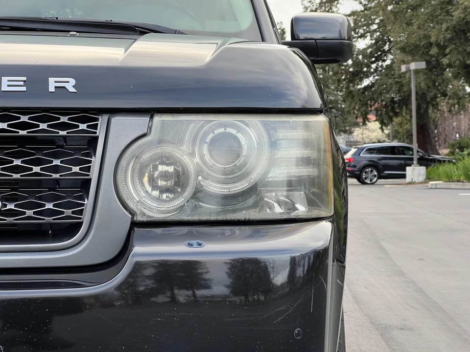 2011 Land Rover Range Rover L322 - Image 10 of 31