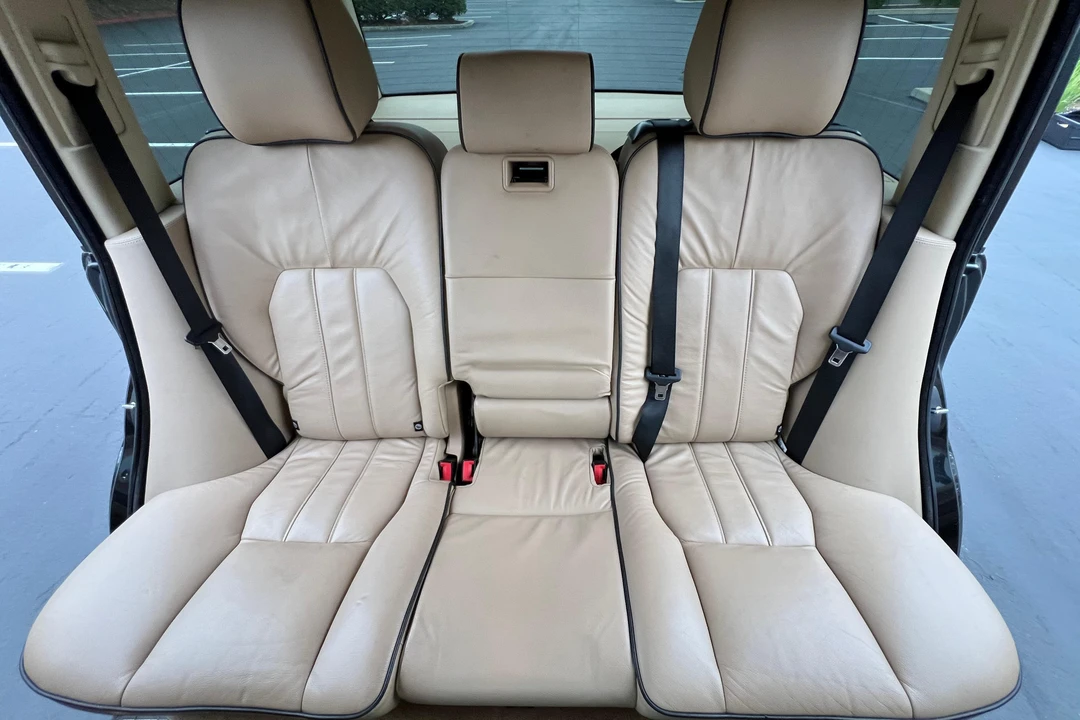 2011 Land Rover Range Rover L322 - Image 26 of 31