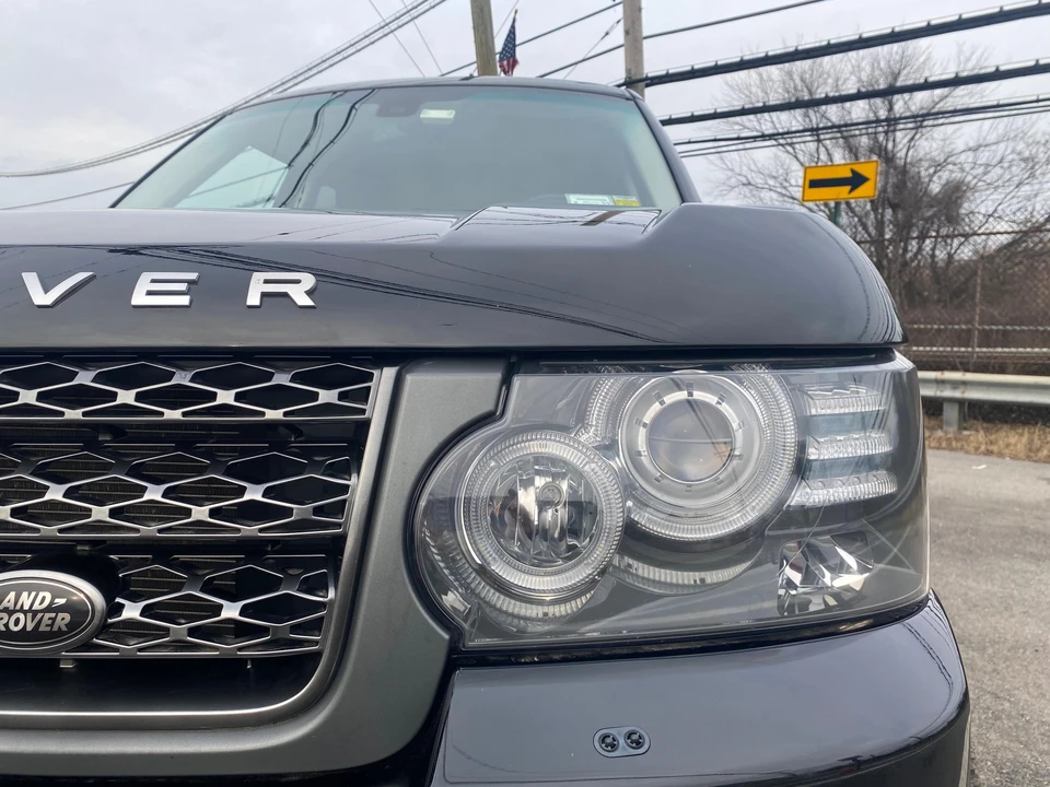 2011 Land Rover Range Rover L322 - Image 18 of 31