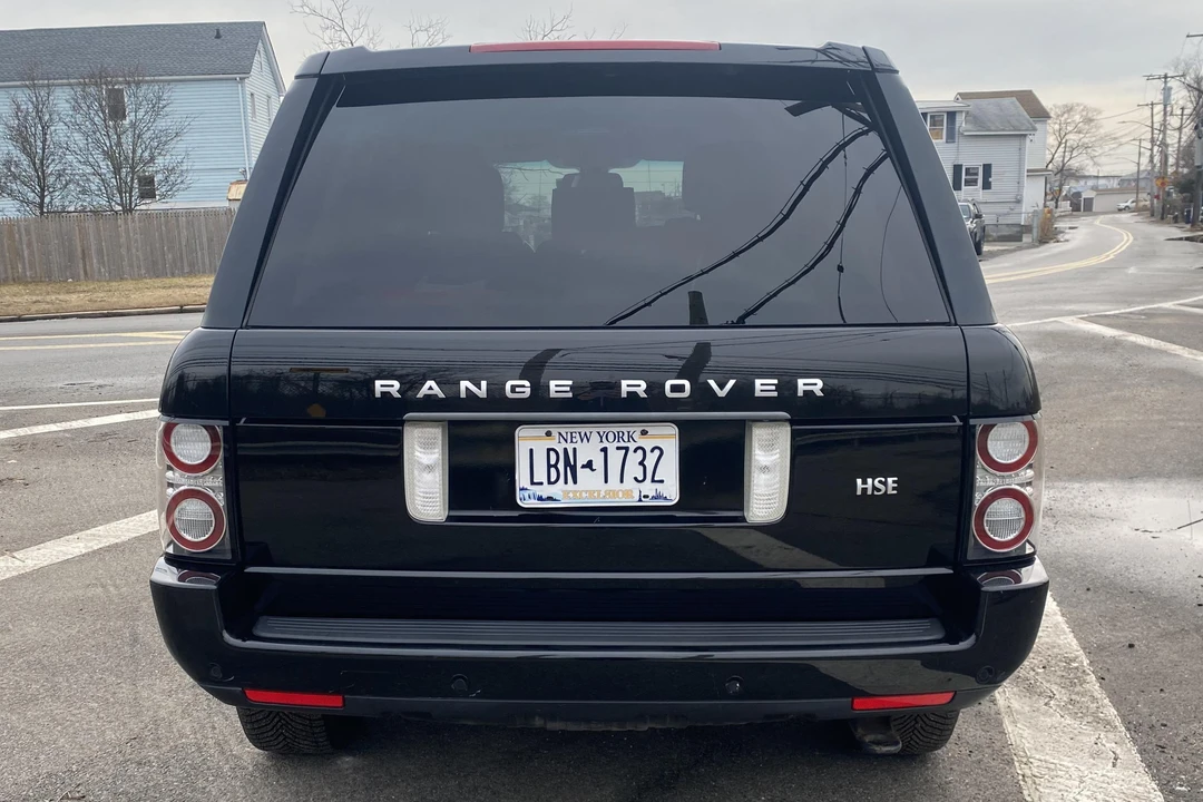 2011 Land Rover Range Rover L322 - Image 5 of 31